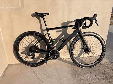 BICI NO BRAND TAGLIA S\M +RULLO WAHOO