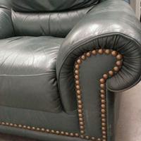 POLTRONA CUBANA IN PELLE VERDE