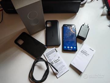 Asus Zenfone 8