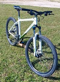 Bici MTB RockRider 5.3