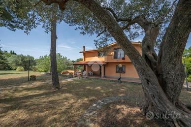 VILLA SINGOLA A FORMELLO