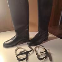 Stivali equitazione e sparoni