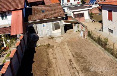 CASA SEMINDIPENDENTE A VINOVO