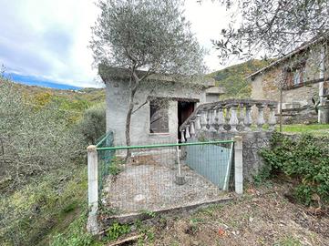 CASA INDIPENDENTE A BAJARDO