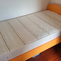 Letto con materasso