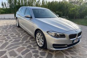 BMW 520d touring business automatica