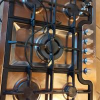 piano cottura 5 fuochi 