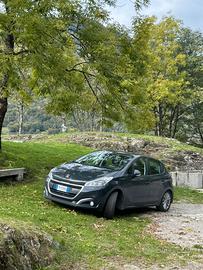 Peugeot 208 1.2 benzina 82cv