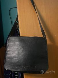 Armani vera pelle