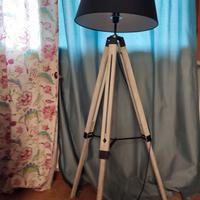 Lampada da terra / piantana