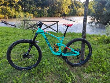 MTB Enduro GT Force Expert 29