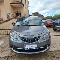 Lancia Ypsilon 1.0 FireFly 5 porte S&S Hybrid Gold
