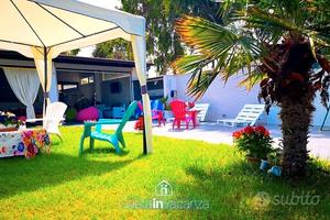 Alloggio turistico e villa sulla spiaggia