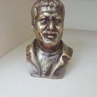 mezzo Busto pino Daniele 