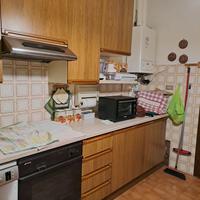 A TITOLO GRATUITO ARMADIO E CUCINA