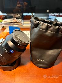 Sony Zeiss FE 24-70 f/4