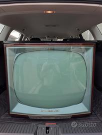 Televisore MINERVA modello 5853/2, anni '60