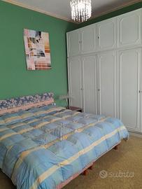 Tre locali: camera bagno e cucina uso esclusivo