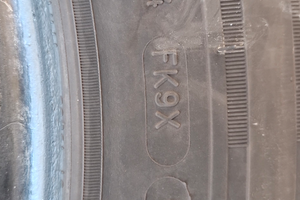 Copertoni michelin camper 215/70 r15