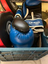Serie di guanti box allenamento