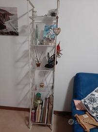 libreria in ferro battuto e 5 ripiani in vetro