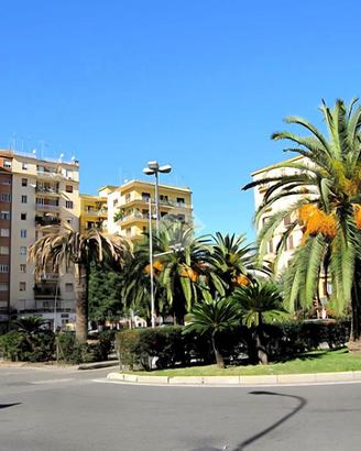 3 LOCALI A NAPOLI