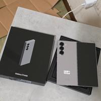 Samsung Zfold6 12/256GB grigio come nuovo 