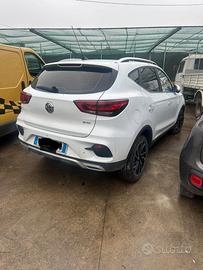 MG ZS 2025 INCIDENTATO  18 000KM