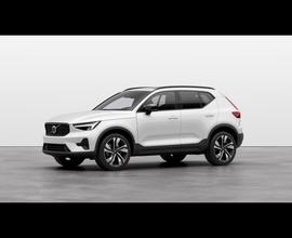 VOLVO XC40 B3 GEARTRONIC ULTRA DARK N603427