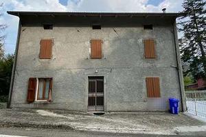 Casa a Corniglio (PR)