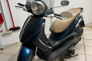 Piaggio Beverly Tourer 300 ie