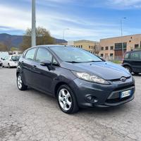 Ford fissta 3/2009 1.4 diesel TDCI 68 CV Titanium