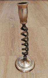 candelabro antico in bronzo 