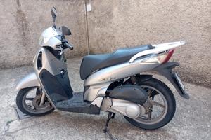 Honda sh 125i