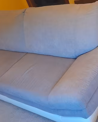Divano e tappeto
