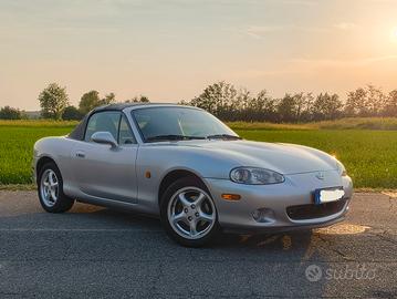 Mazda MX-5 NB (NBFL) 1.6 – Anno 2001 – ASI
