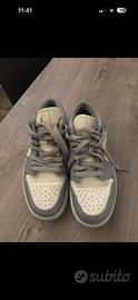 Air jordan grey