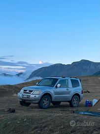 Pajero v60