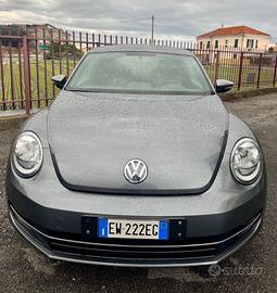 Volkswagen Maggiolino 2.0 TDI DSG Sport