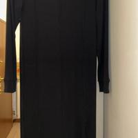 Vestito nero costine dettaglio incrociato schiena