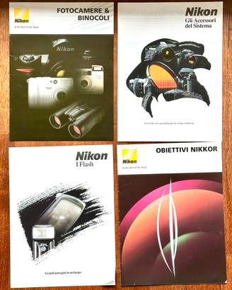NIKON DEPLIANT FOTOCAMERE E ACCESSORI VARI