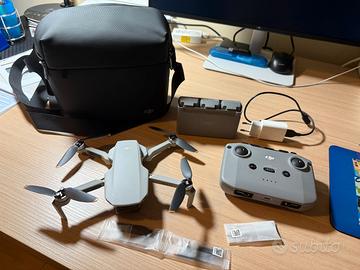 DJI Mini 2 Fly More Combo