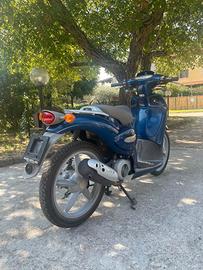 Aprilia Scarabeo 50 DELUXE