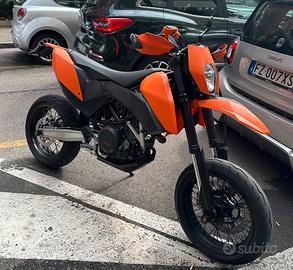 Ktm 690 smc