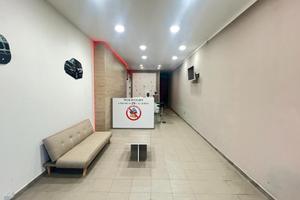 Locale commerciale a Tremestieri Etneo