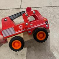Camion pompieri in legno