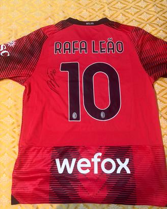 maglia autografata Leao Milan