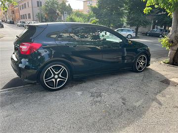 Mercedes Classe A - Adatta a Neopatentati