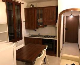 Studenti appartamento ammobiliato 1300