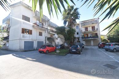 3 LOCALI A AGROPOLI